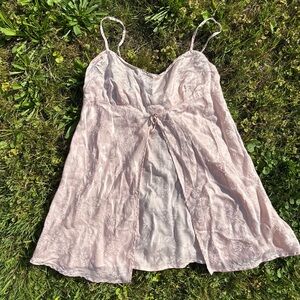 August silk pink dreamy top 🍥